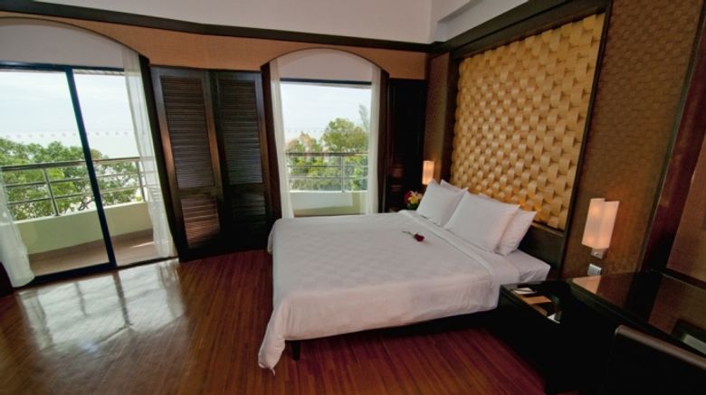 <b>Swiss-Garden Beach Resort Kuantan Suite</b> <b>Swiss-Garden Beach Resort Kuantan Suite</b>
