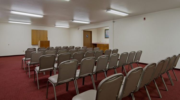 Motel 6 Brownsville North Meeting