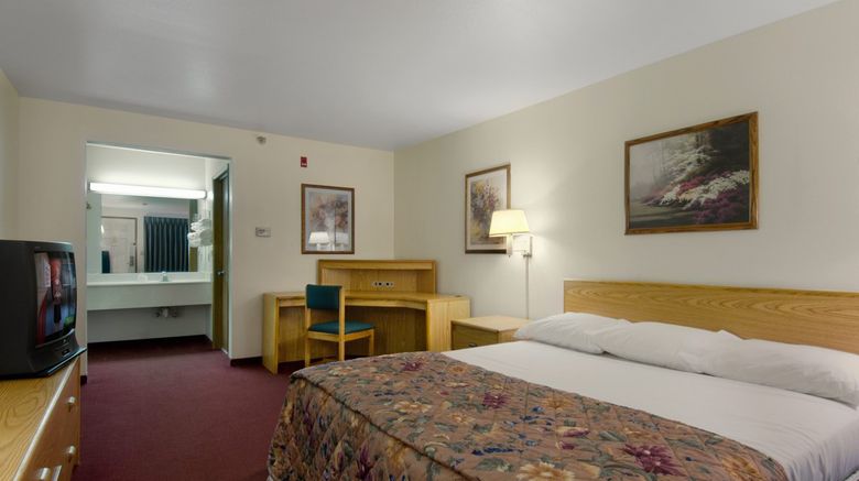 <b>Motel 6 Brownsville North Room</b>