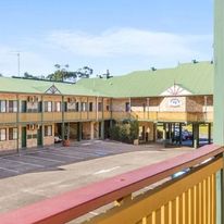 Bayswater Tweed Motel