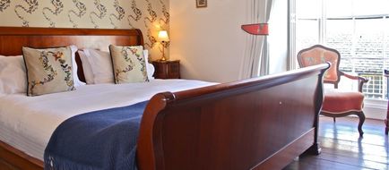 Artist Residence Penzance Room