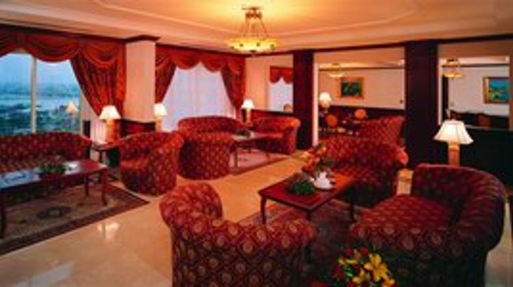 Carlton Palace Hotel Dubai Suite