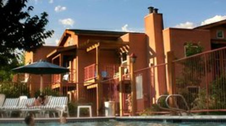 <b>The Gonzo Inn Exterior</b>