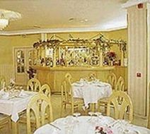 Area Serrano Hotel Restaurant