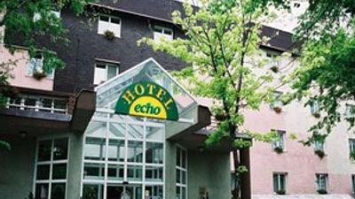 Hotel Echo