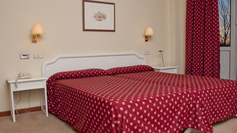 <b>Hotel Tudanca Benavente Room</b>