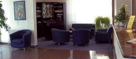 Berolina Airport Hotel Lobby