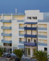 Astron Hotel