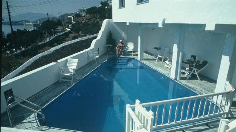 <b>Madalena Hotel Pool</b>