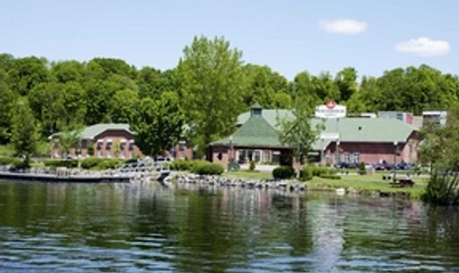 Energie Shawinigan Hotel Exterior