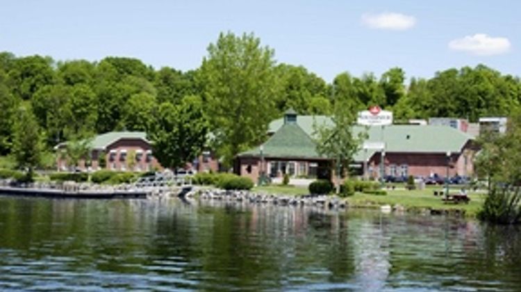 Energie Shawinigan Hotel Exterior