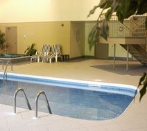 Energie Shawinigan Hotel Pool