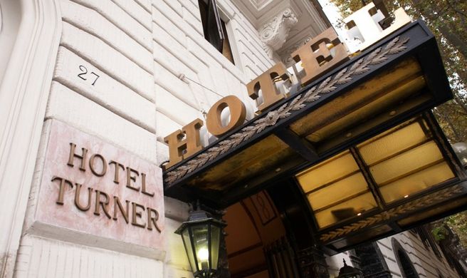 Hotel Turner Exterior