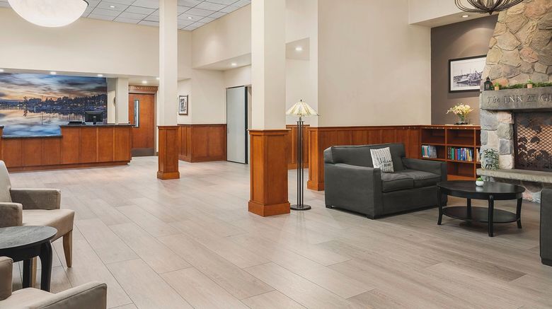 <b>The Inn At Gig Harbor Lobby</b> <b>The Inn At Gig Harbor Lobby</b>
