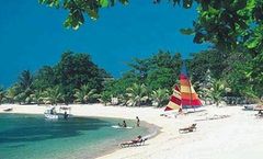 Beach House Villas & Hotel