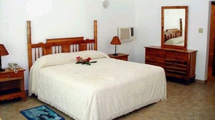 Beach House Villas & Hotel Room