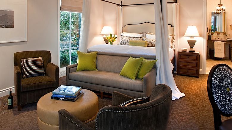 <b>Hotel Yountville Room</b>