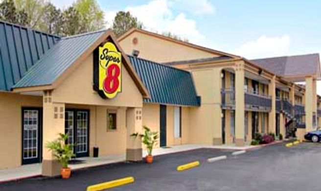Super 8 Carrollton Exterior