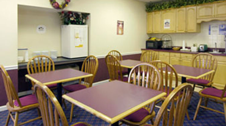 Super 8 Carrollton Health