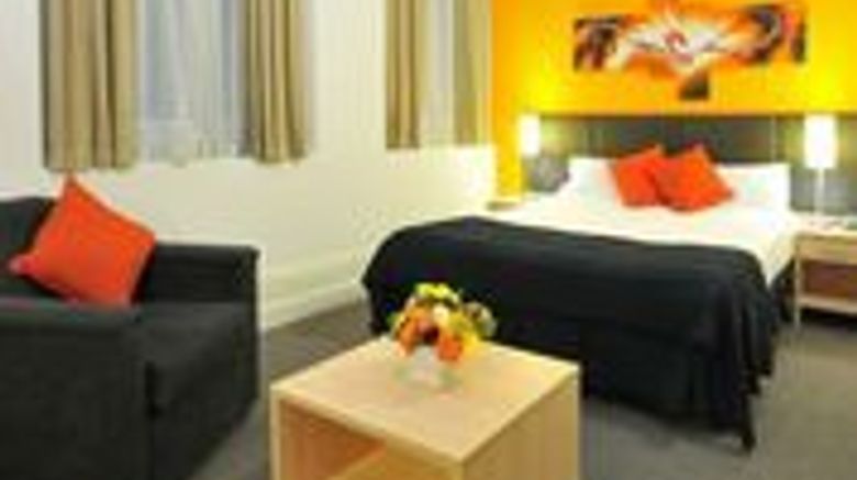 <b>Metro Apartments on Bank Place Room</b>