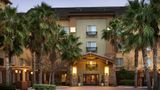 <b>Larkspur Landing Sacramento Hotel Exterior</b>