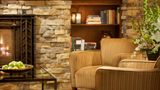 <b>Larkspur Landing Sacramento Hotel Lobby</b>