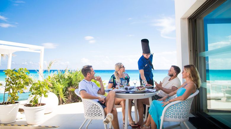 <b>Sandos Cancun Restaurant</b>