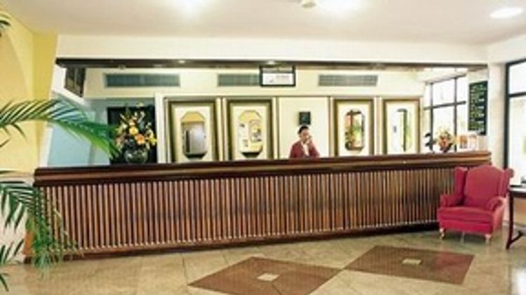 Hotel Sol Bahia Lobby