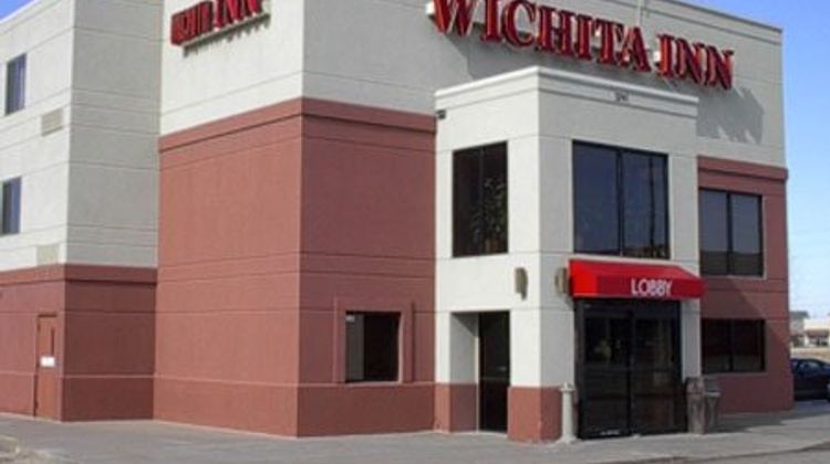 Super 8 Wichita North Exterior