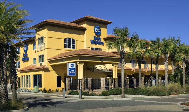 Best Western Oceanfront Exterior