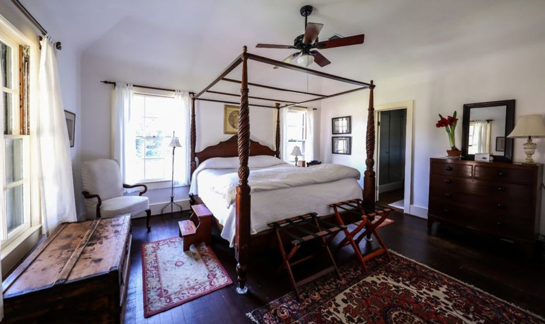 Greyfield Inn Room