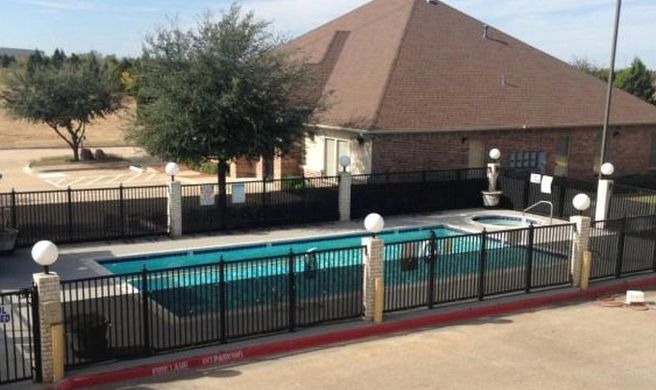 Mesquite Inn & Suites Exterior