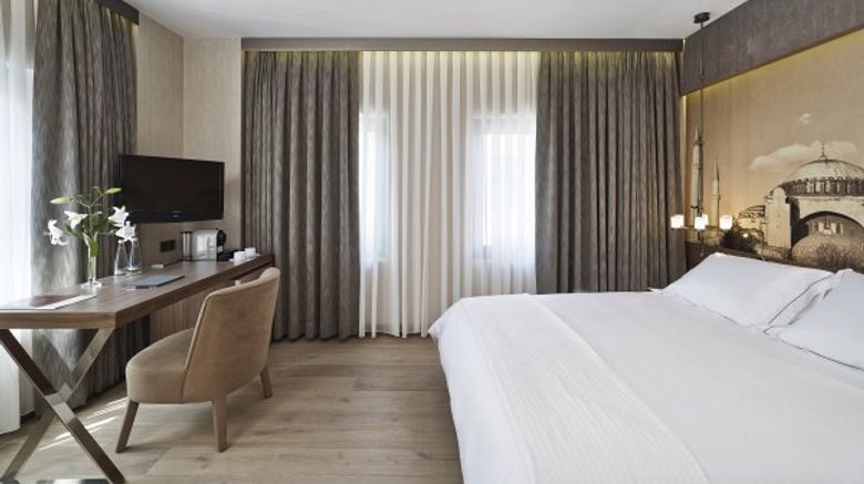<b>Boutique Saint Sophia Room</b>
