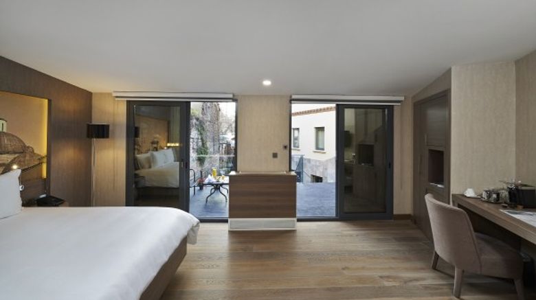 <b>Boutique Saint Sophia Suite</b>