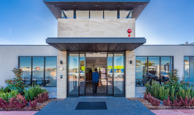 Country Comfort Perth Exterior