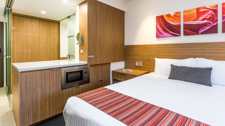 <b>Country Comfort Perth Room</b>
