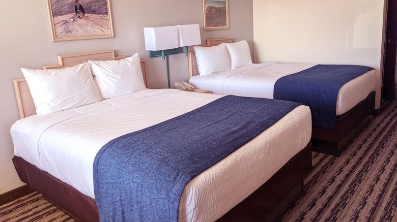 <b>NavajoLand Inn Room</b>