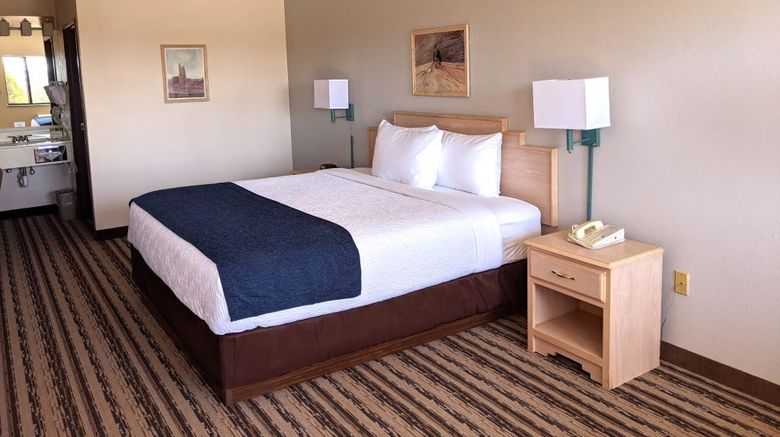 <b>NavajoLand Inn Room</b>