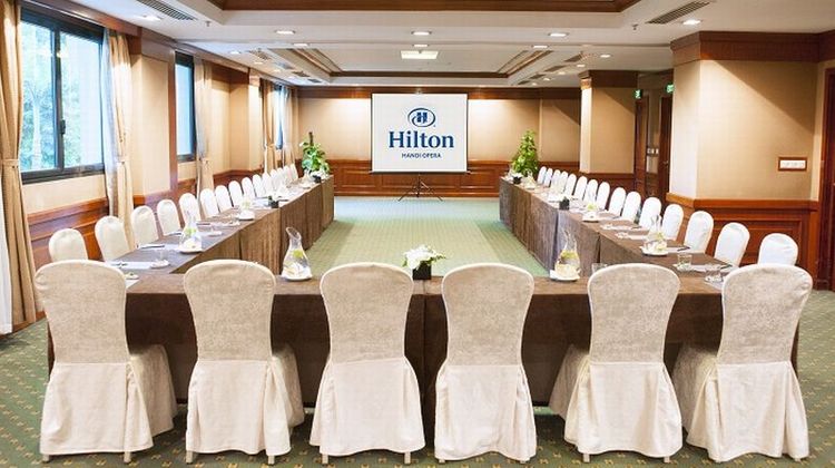 Hilton Hanoi Opera Meeting