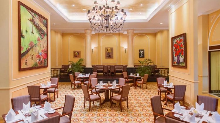 Avani Haiphong Harbour View Hotel Restaurant