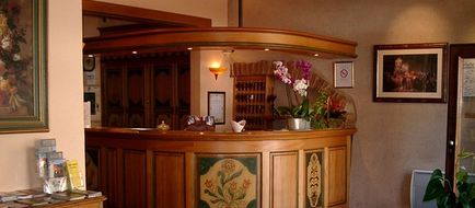 Hotel Saint-Martin Lobby