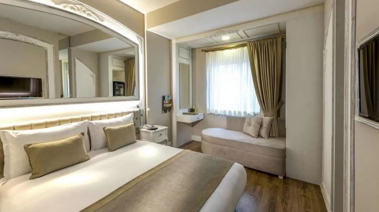 <b>Yasmak Sultan Hotel Room</b>