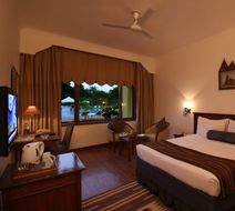 Hotel Clarks Khajuraho Room