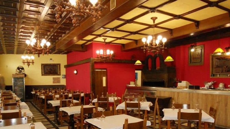 <b>Hotel Los Olmos Restaurant</b>