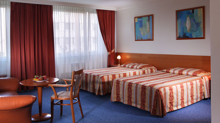 TOP HOTEL Praha & Congress Centre Room