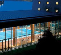 Canary Riverside Plaza Hotel Vignette Pool
