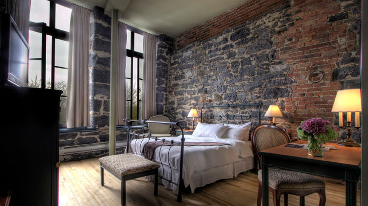 Auberge du Vieux-Port Room