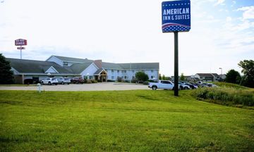American Inn & Suites