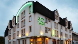 Hotel Avion
