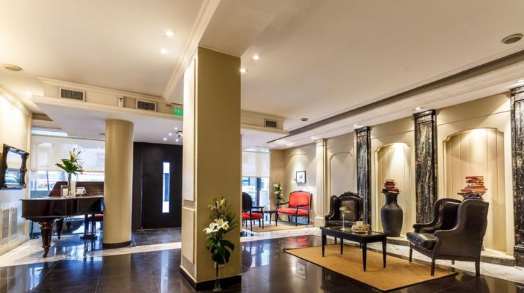 Le Cinque Lusso Hotel Lobby